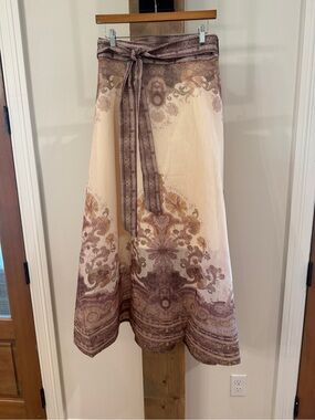 Benaar LA NWT tie waist skirt. Size medium